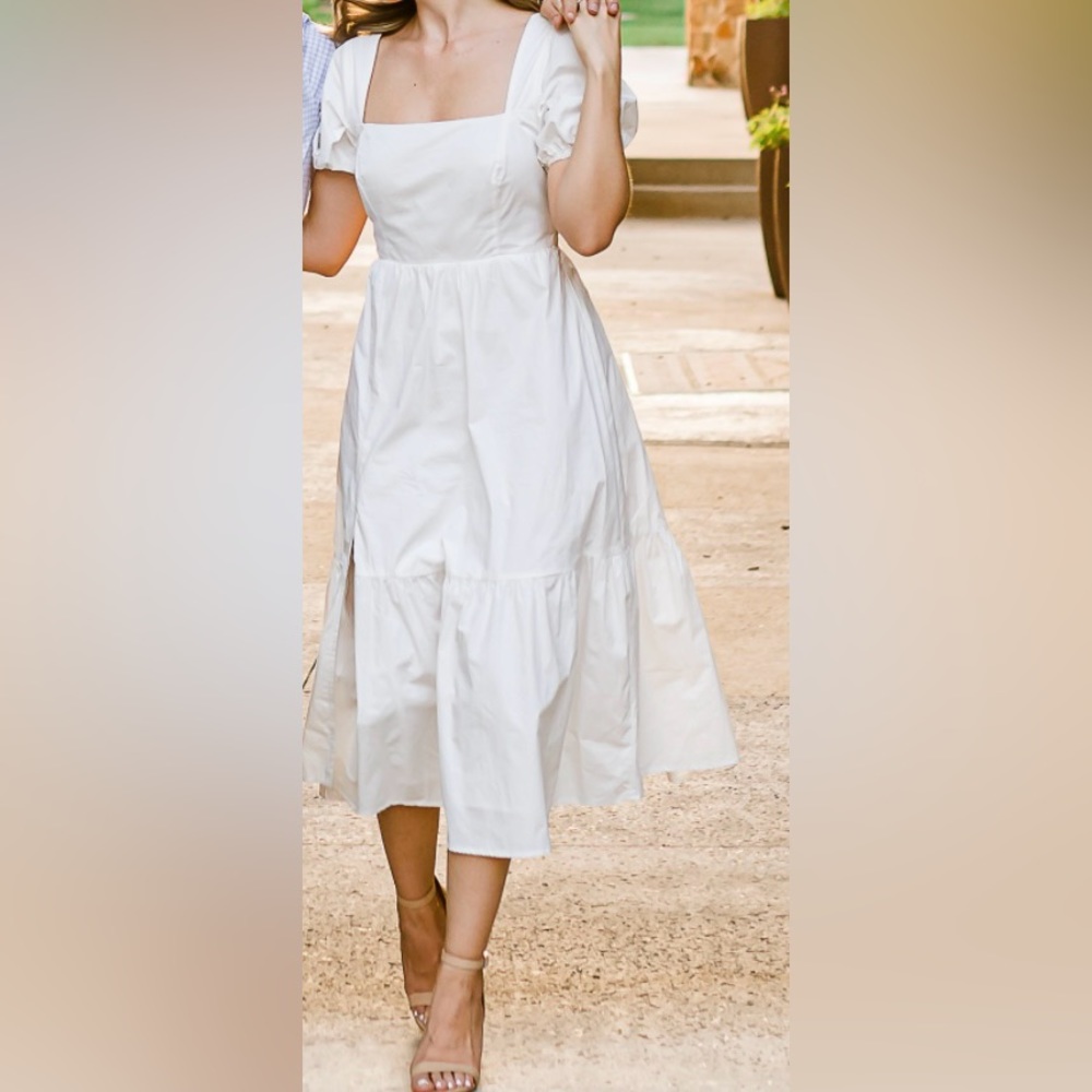 Astr the Label size S white midi dress with pockets and puff sleeves